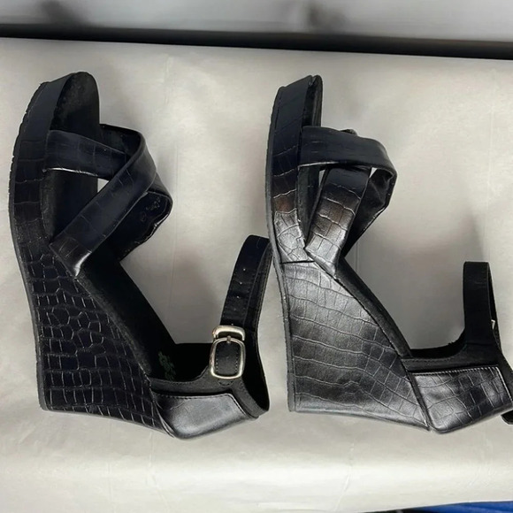 DAWGS Crossover Platform Wedges Black Crocodile Effect Open Toe Summer Size 10 - Picture 7 of 11